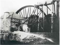 RhodGoch2.jpg